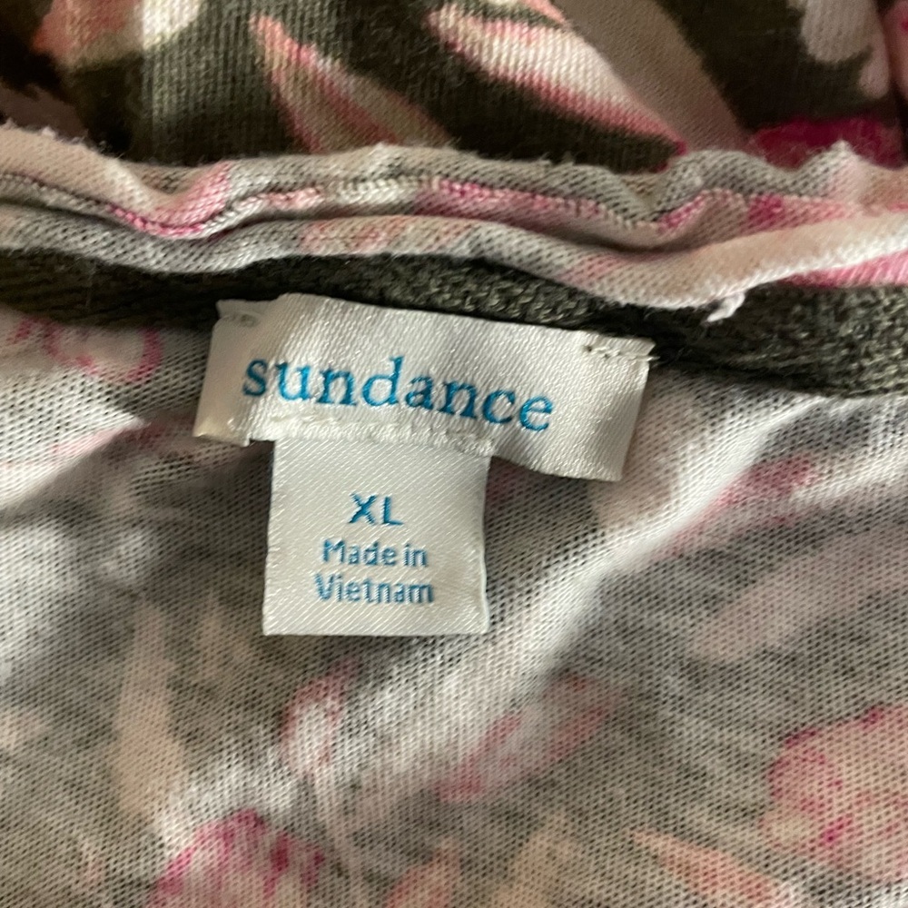 185. Sundance Floral Tee, Size XL, EUC - Picture 5 of 6